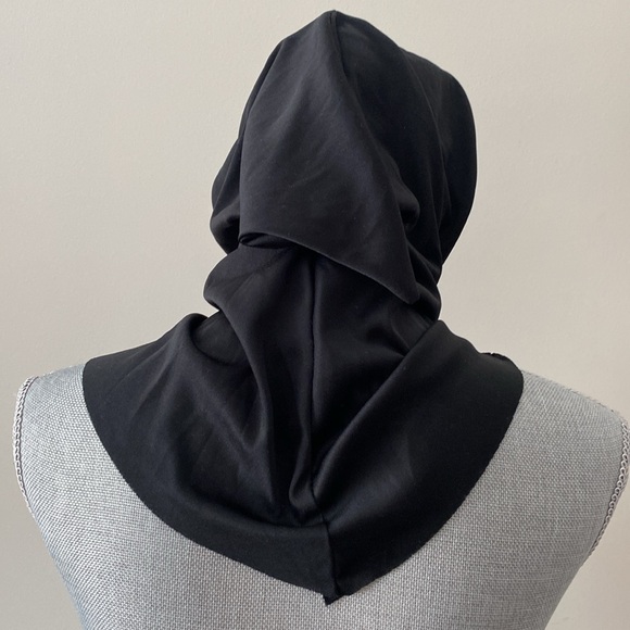 Scream White Ghost Face Halloween Mask and Hood - Picture 8 of 8